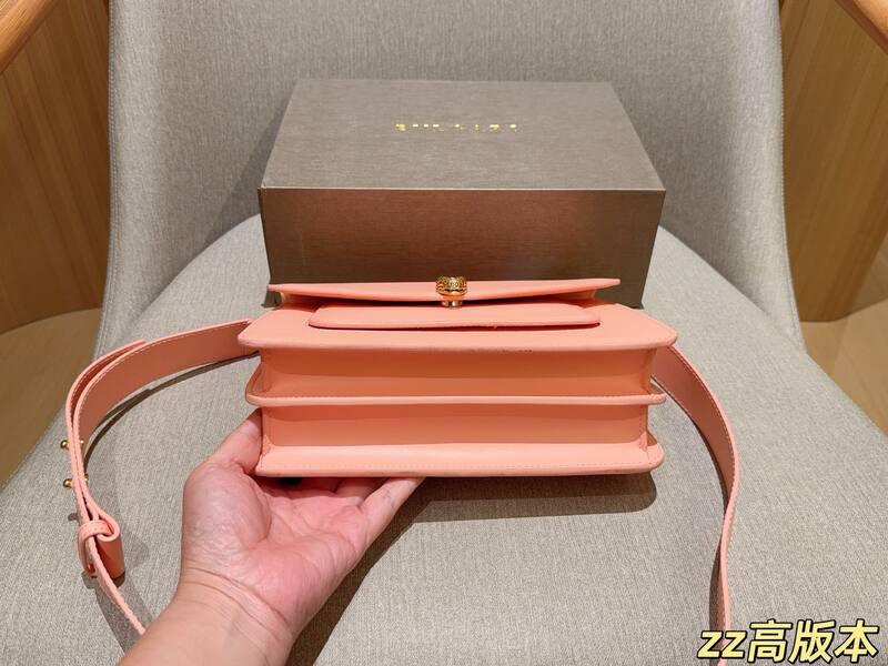 Bulgari shoulder bag — AAA Quality Replica
