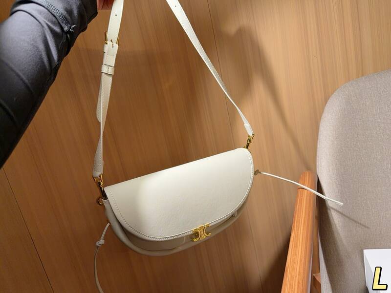 Celine shoulder bag — AAA Quality Replica
