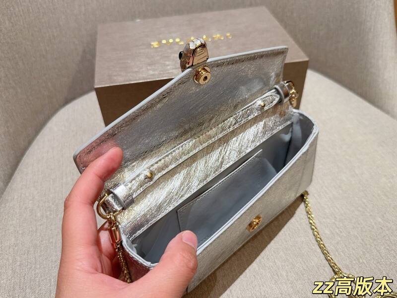Bulgari shoulder bag — Top Quality Replica