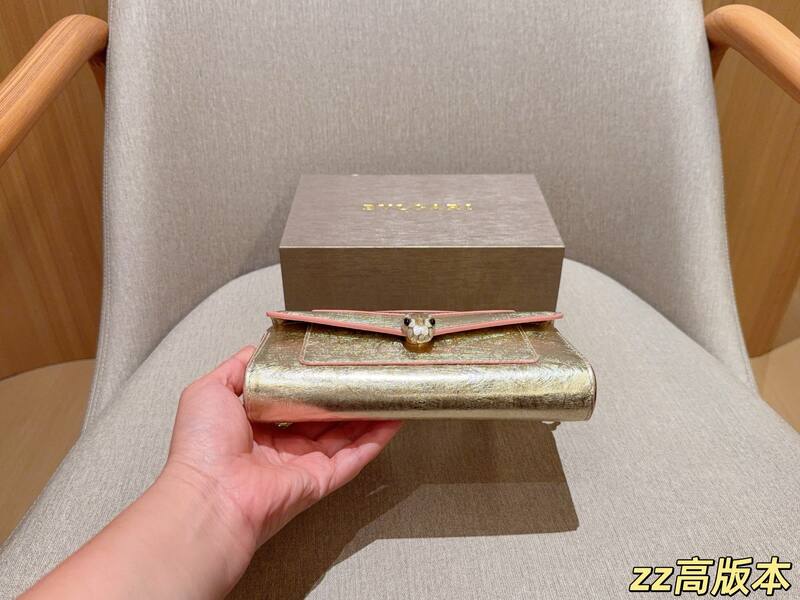Bulgari shoulder bag — AAA Quality Replica