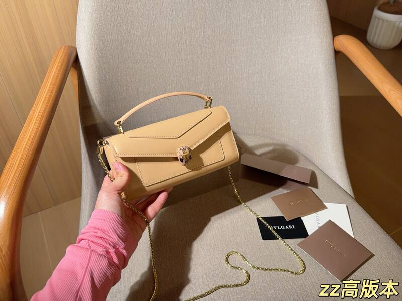 Bulgari shoulder bag — Premium Replica