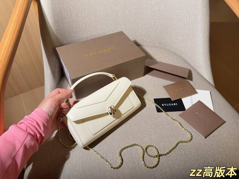 Bulgari shoulder bag — Premium Replica