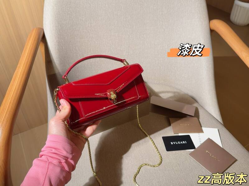 Bulgari shoulder bag — Premium Replica