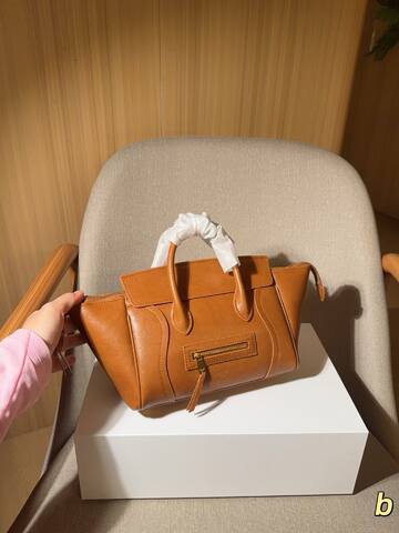 Celine Luggage Tan Brown Leather 27x20x12cm handbag handbag Premium Replica