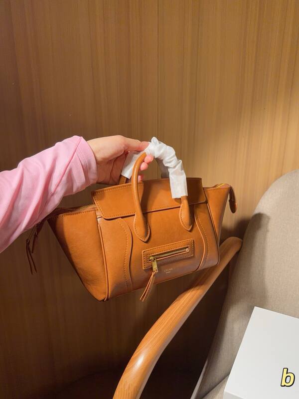 Celine Luggage Tan Brown Leather 27x20x12cm handbag handbag — Premium Replica