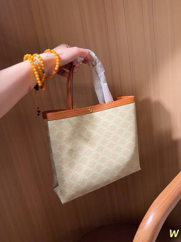 Celine everyday — Top Quality Replica