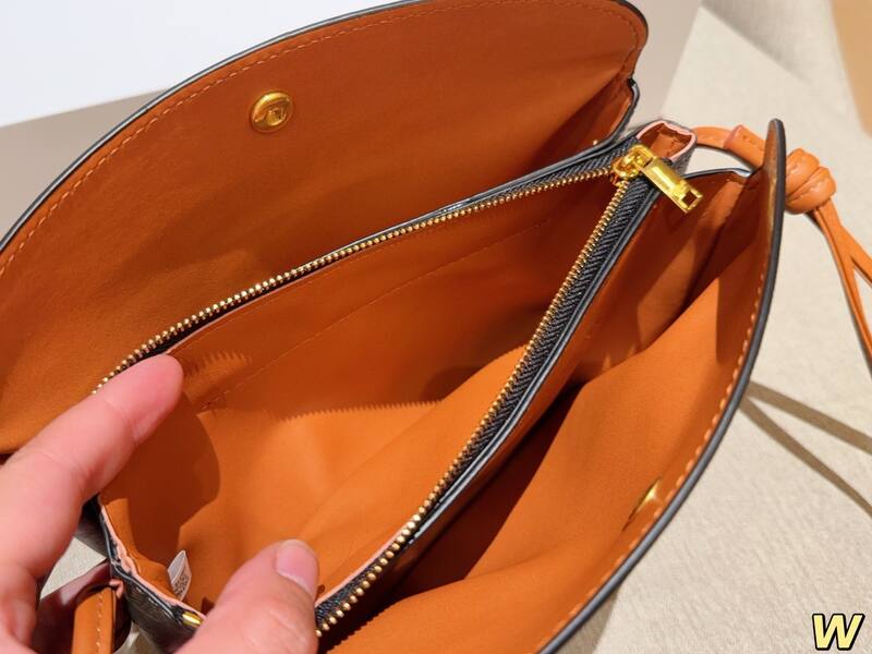 Celine everyday — 1:1 Replica