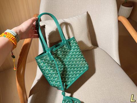 Goyard Green 18x12cm shoulder bag Top Quality Replica