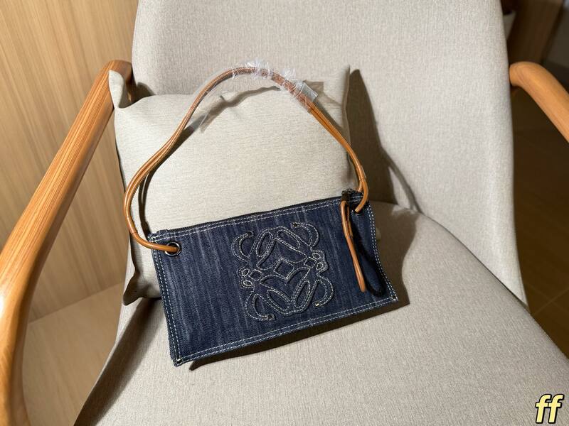 Loewe Blue shoulder bag — 1:1 Replica