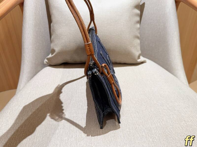 Loewe Blue shoulder bag — 1:1 Replica