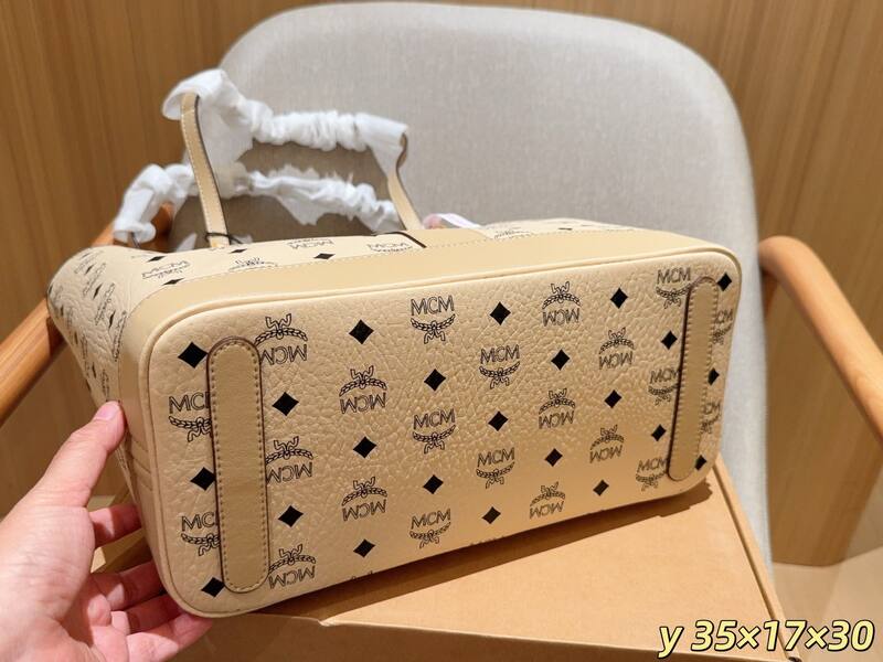 MCM Toni Beige Visetos 35x17x30cm tote — Top Quality Replica
