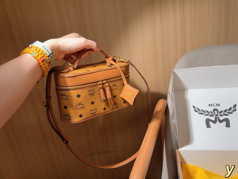 MCM Visetos 25x18x10cm shoulder bag — Top Quality Replica