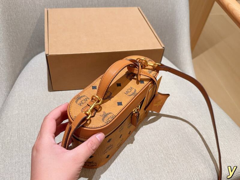 MCM Visetos 25x18x10cm shoulder bag — Top Quality Replica