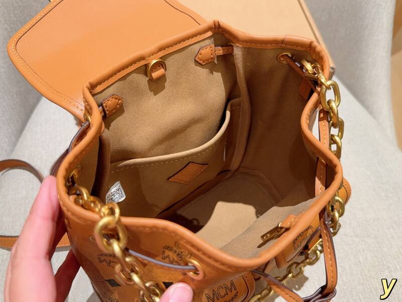 MCM Visetos shoulder bag — 1:1 Replica