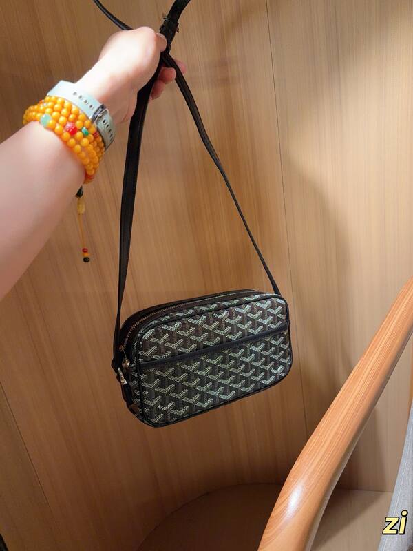 Goyard Black shoulder bag — Top Quality Replica