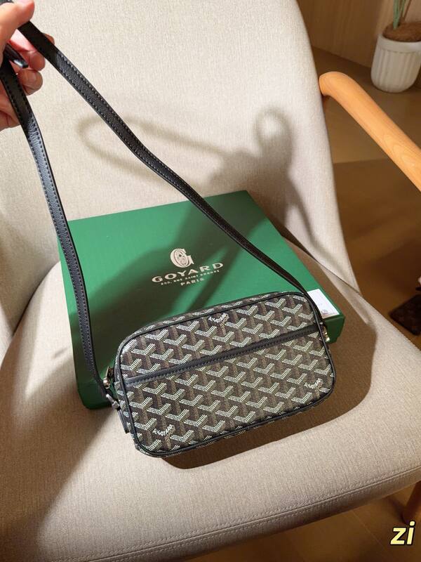 Goyard Black shoulder bag — Top Quality Replica