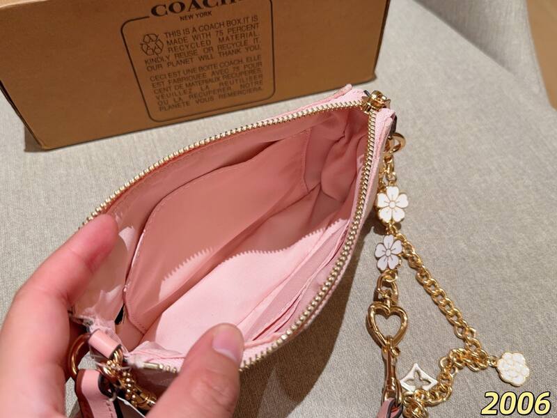 Coach Monogram shoulder bag — AAA Quality Replica