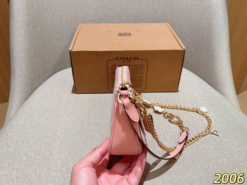 Coach Monogram shoulder bag — AAA Quality Replica