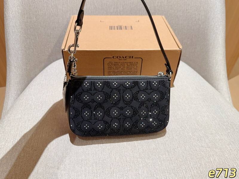 Coach Black 25x18x10cm shoulder bag — 1:1 Replica