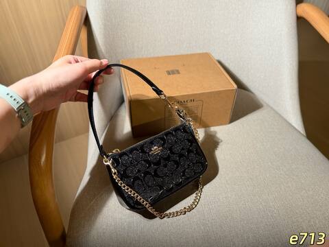 Coach Black 25x18x10cm shoulder bag Premium Replica