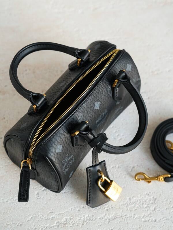 MCM Visetos shoulder bag — Premium Replica