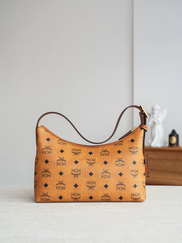MCM Monogram shoulder bag — Premium Replica