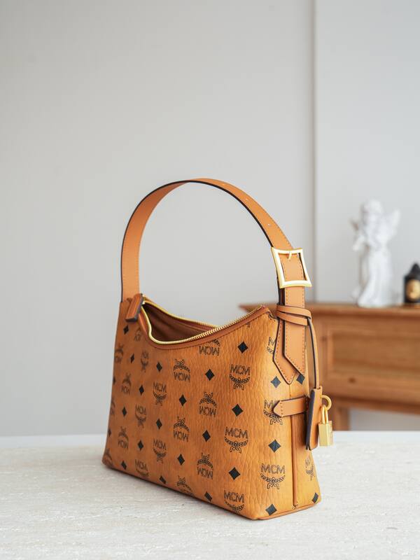 MCM Monogram shoulder bag — Premium Replica