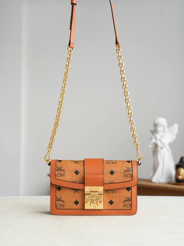 MCM Visetos 25x18x10cm shoulder bag — 1:1 Replica