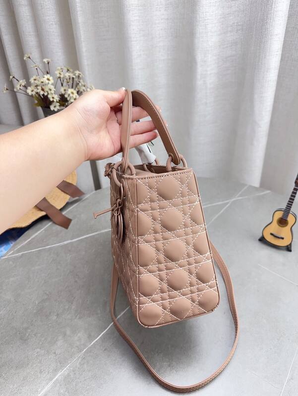 Dior Lady Beige everyday — Top Quality Replica