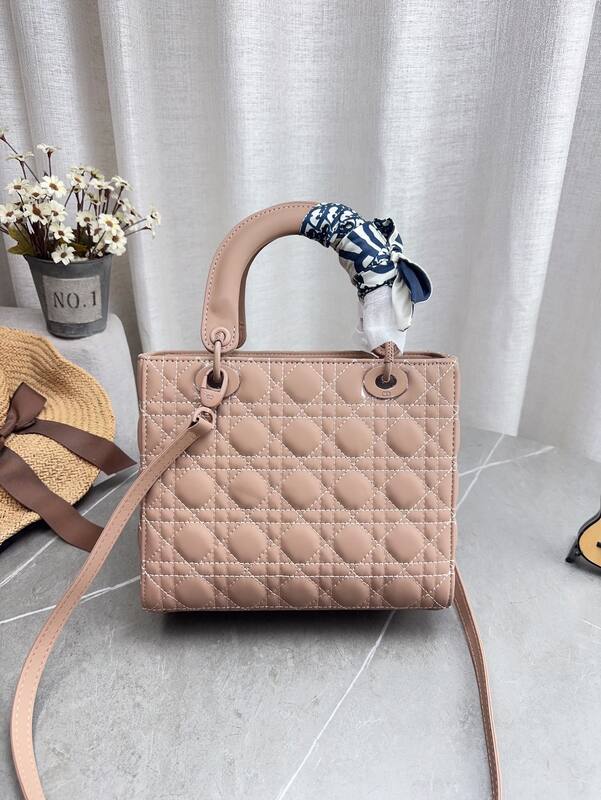 Dior Lady Beige everyday — Top Quality Replica