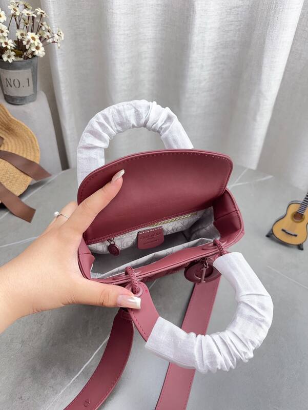Dior Lady Pink crossbody — Top Quality Replica