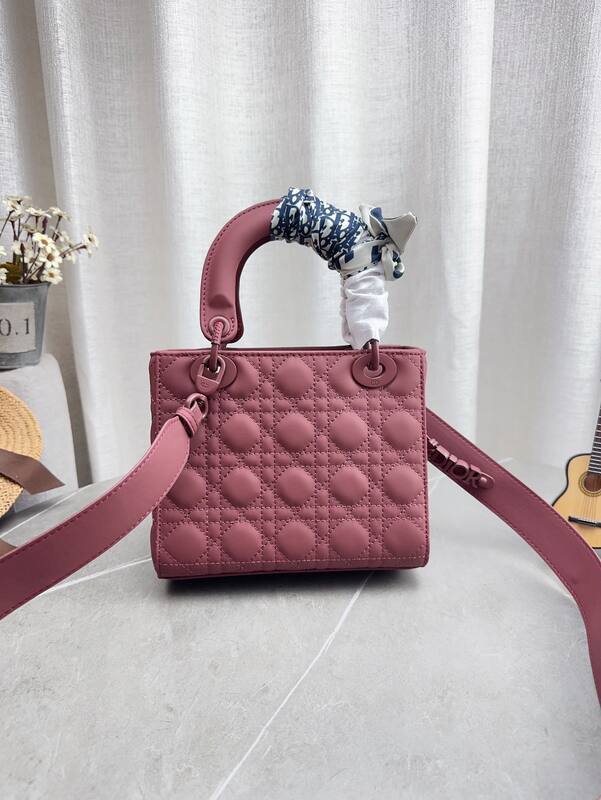 Dior Lady Pink crossbody — Top Quality Replica