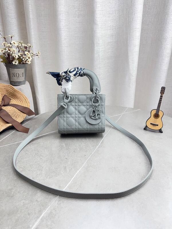 Dior Lady Light Blue shoulder — Top Quality Replica