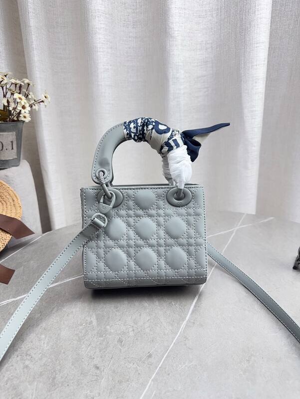 Dior Lady Light Blue shoulder — Top Quality Replica