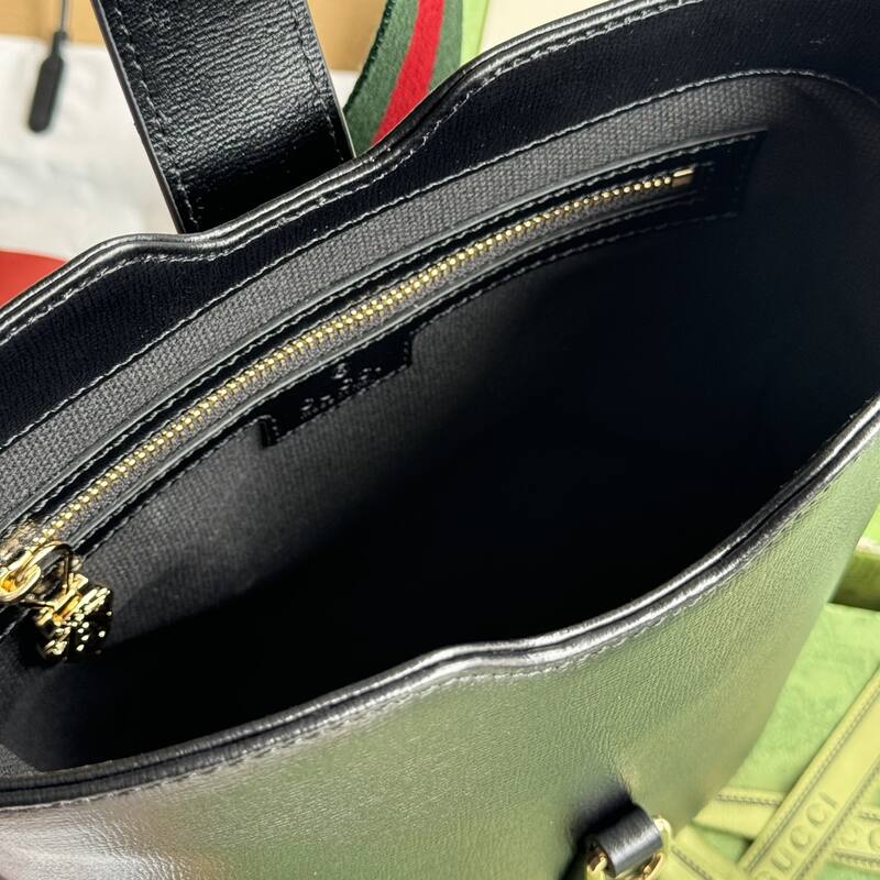 Gucci Black crossbody — Premium Replica