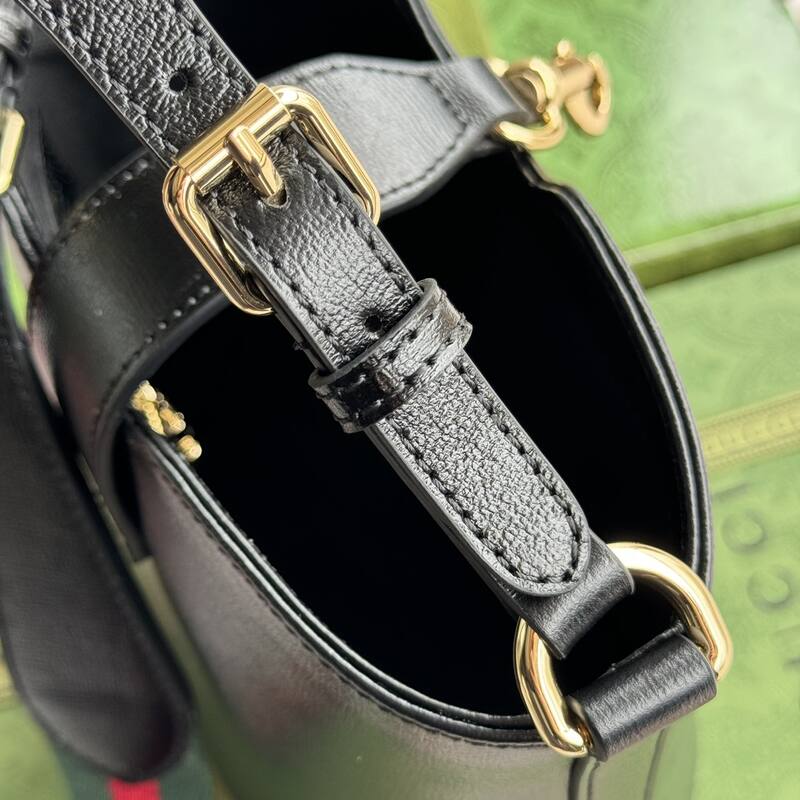 Gucci Black crossbody — Premium Replica