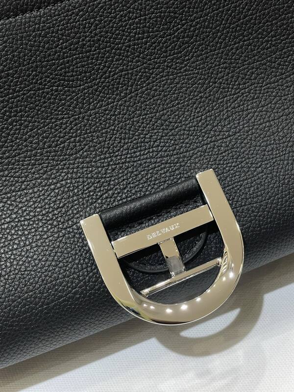 Delvaux Tempo Black shoulder — Top Quality Replica