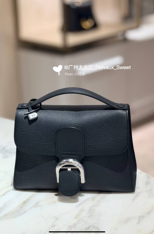 Delvaux Temp te Black top handle — 1:1 Replica