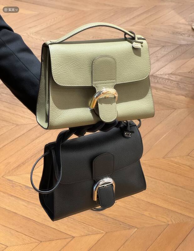 Delvaux Temp te Black top handle — 1:1 Replica