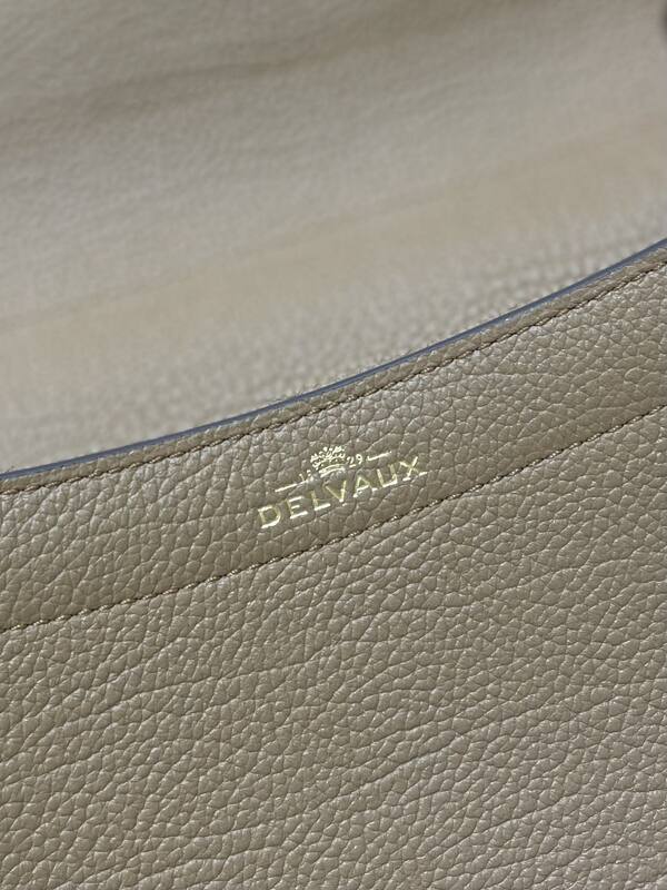 Delvaux Tempete Tan crossbody — 1:1 Replica