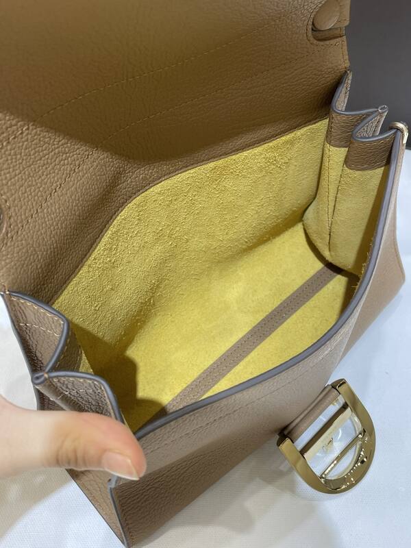 Delvaux Tempete Tan crossbody — 1:1 Replica