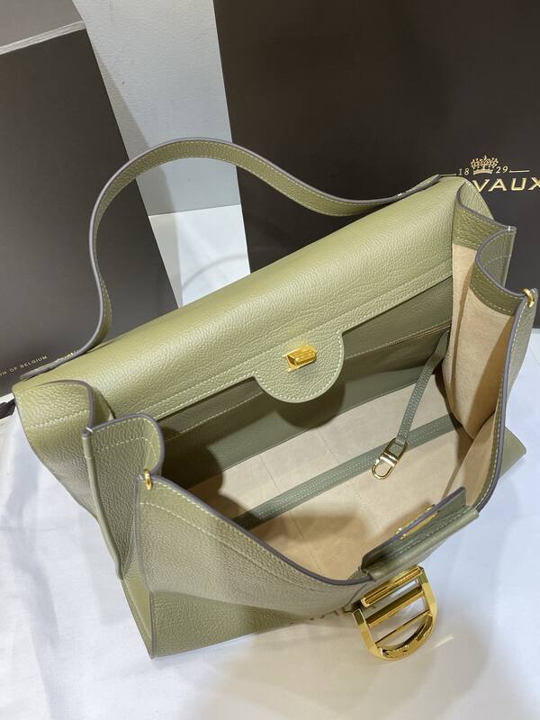 Delvaux Temp te Sage Green shoulder — Premium Replica