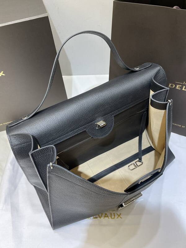 Delvaux Temp te Black grained leather shoulder — Top Quality Replica