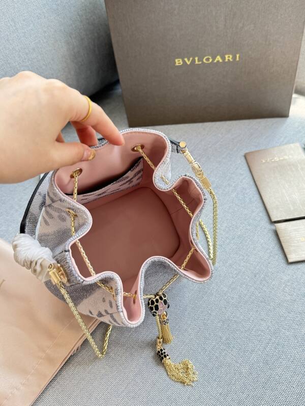 Bulgari shoulder bag — Premium Replica