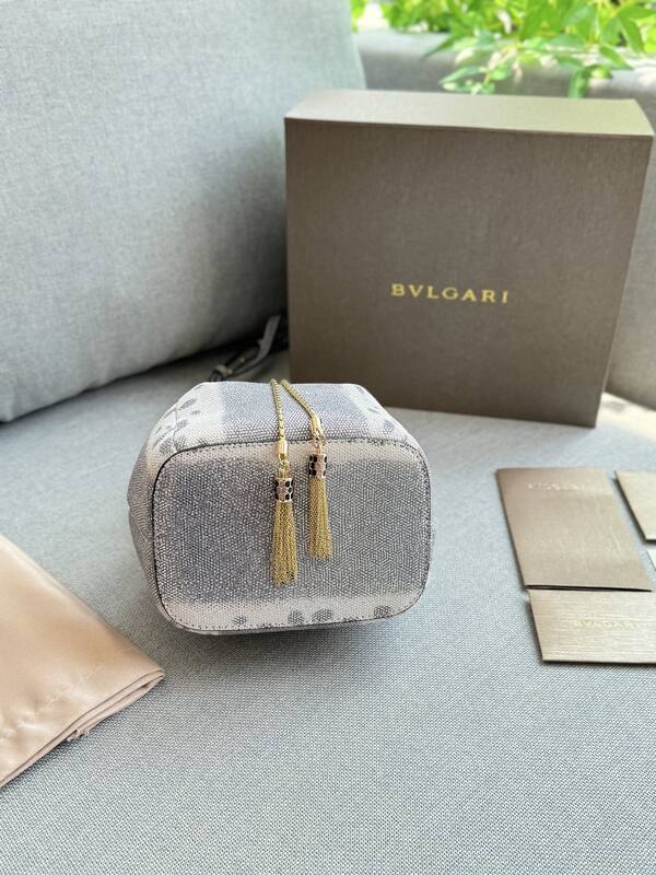 Bulgari shoulder bag — Premium Replica