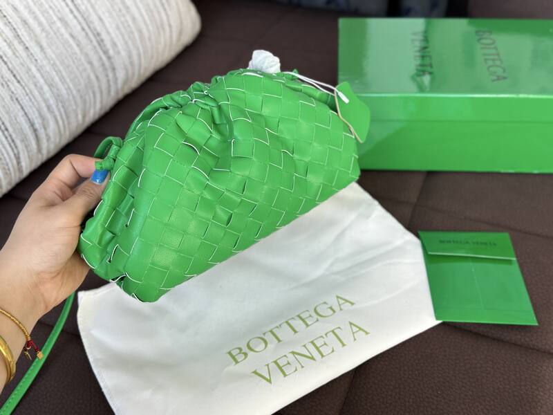 Bottega Veneta Green shoulder bag — AAA Quality Replica