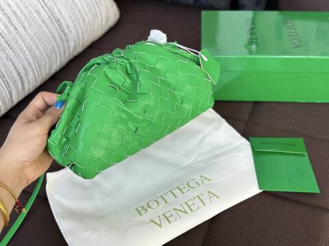 Bottega Veneta Green 18x12cm shoulder bag AAA Quality Replica