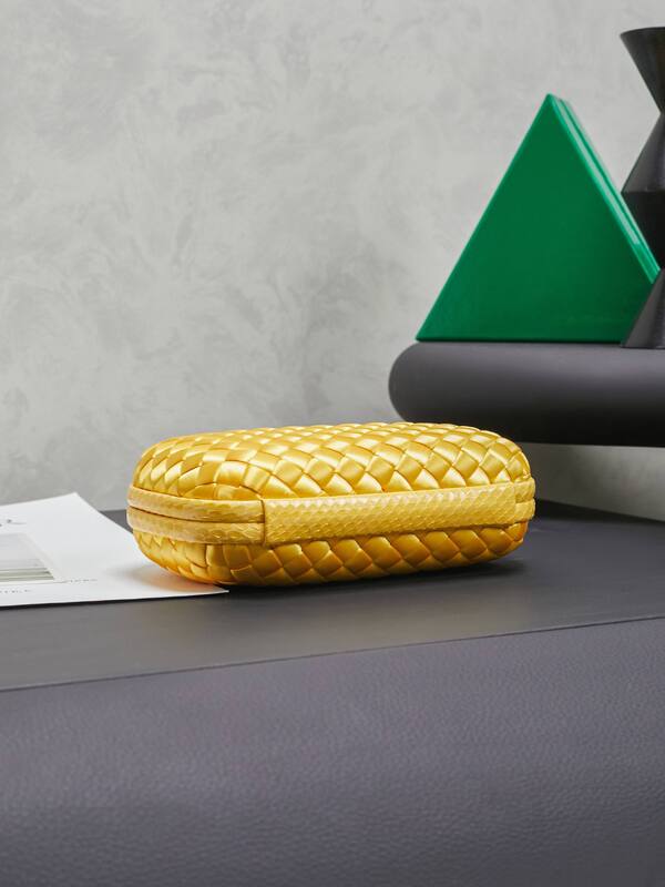 Bottega Veneta shoulder bag — AAA Quality Replica