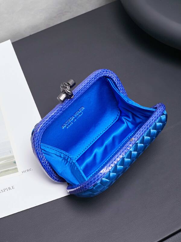 Bottega Veneta Blue shoulder bag — Top Quality Replica