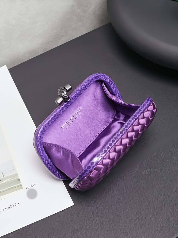 Bottega Veneta shoulder bag — AAA Quality Replica